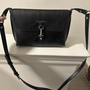 Small leather calvin klein crossbody